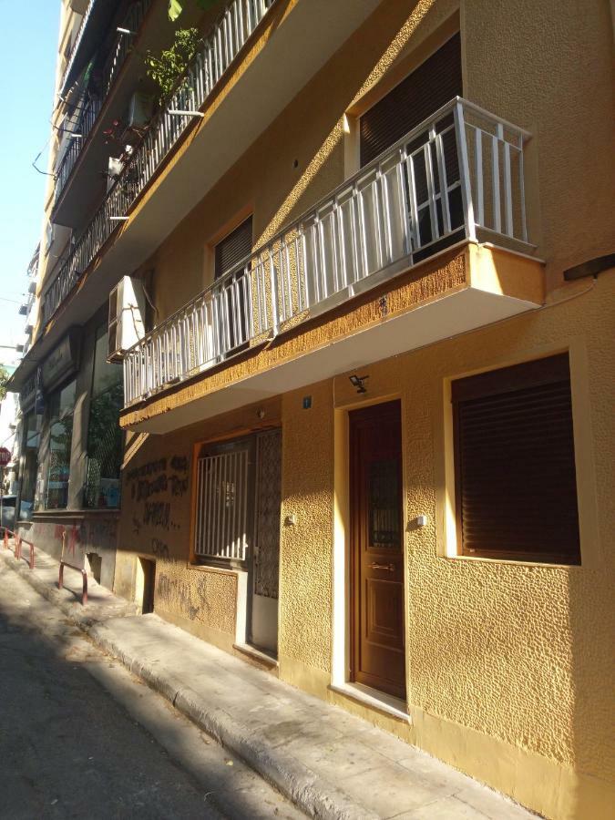 New Apartment With A Separate Entrance Near The Subway. Атина Екстериор снимка