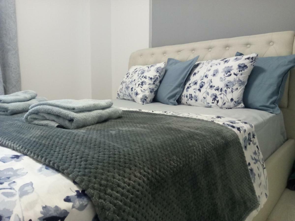 New Apartment With A Separate Entrance Near The Subway. Атина Екстериор снимка